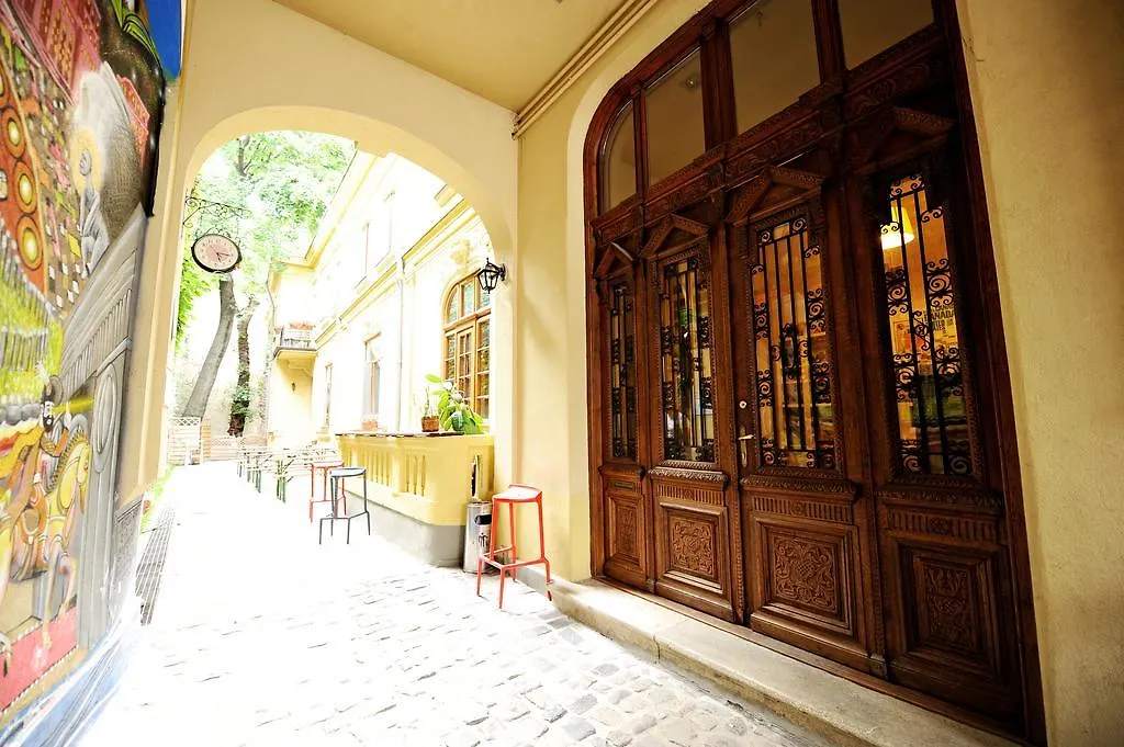 Auberge de jeunesse Podstel Umbrella à Bucarest 0*,