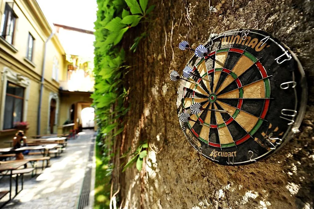Auberge de jeunesse Podstel Umbrella à Bucarest 0*,  Roumanie