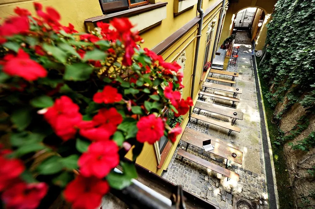 Auberge de jeunesse Podstel Umbrella à Bucarest Roumanie