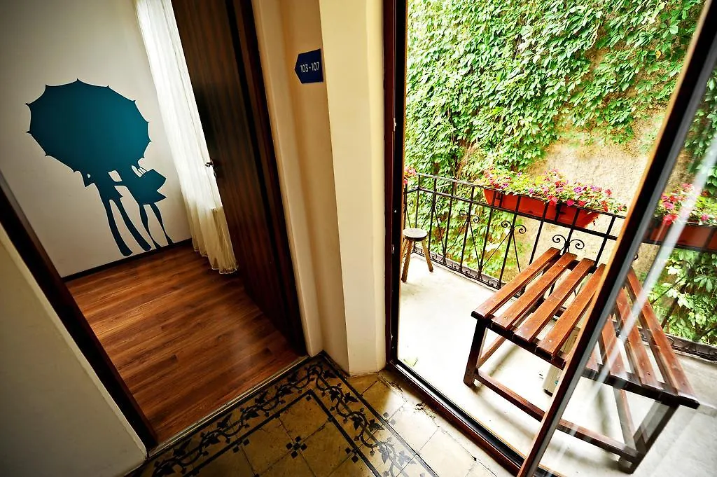 Auberge de jeunesse Podstel Umbrella à Bucarest Roumanie